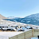 Large And Luxurious Family In Myrkdalen * Helgatun
