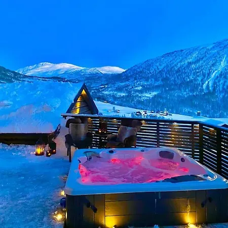 Сasa de vacaciones Large And Luxurious Family In Myrkdalen Helgatun