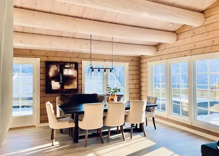 Large And Luxurious Family In Myrkdalen Helgatun